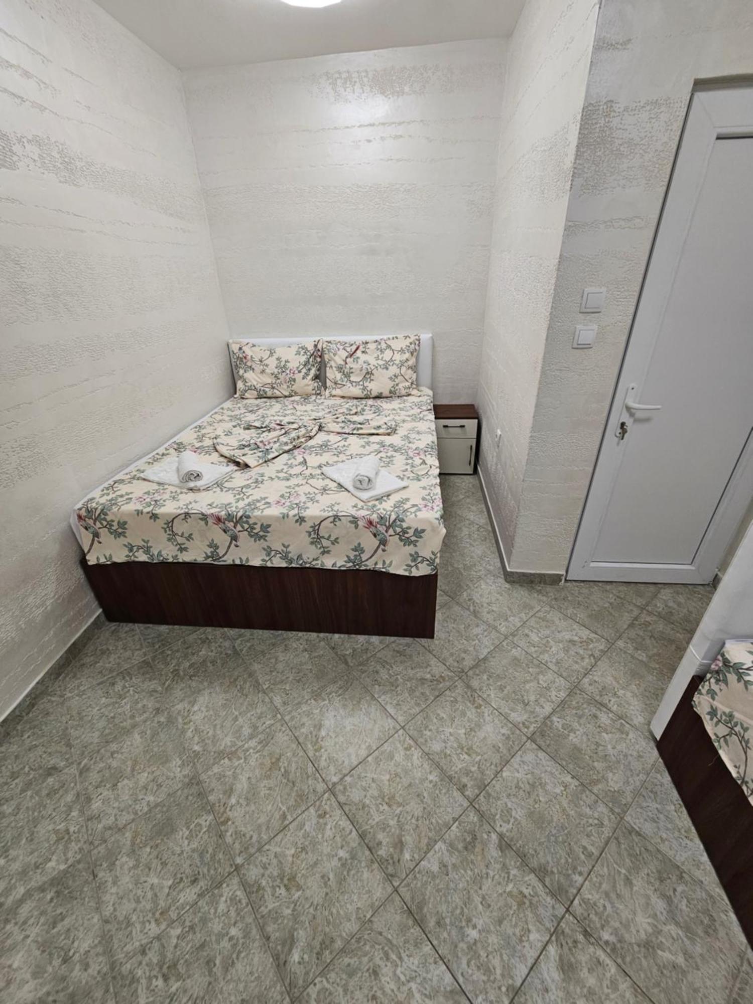 Apartmani Vila Ebra Utjeha Exterior foto