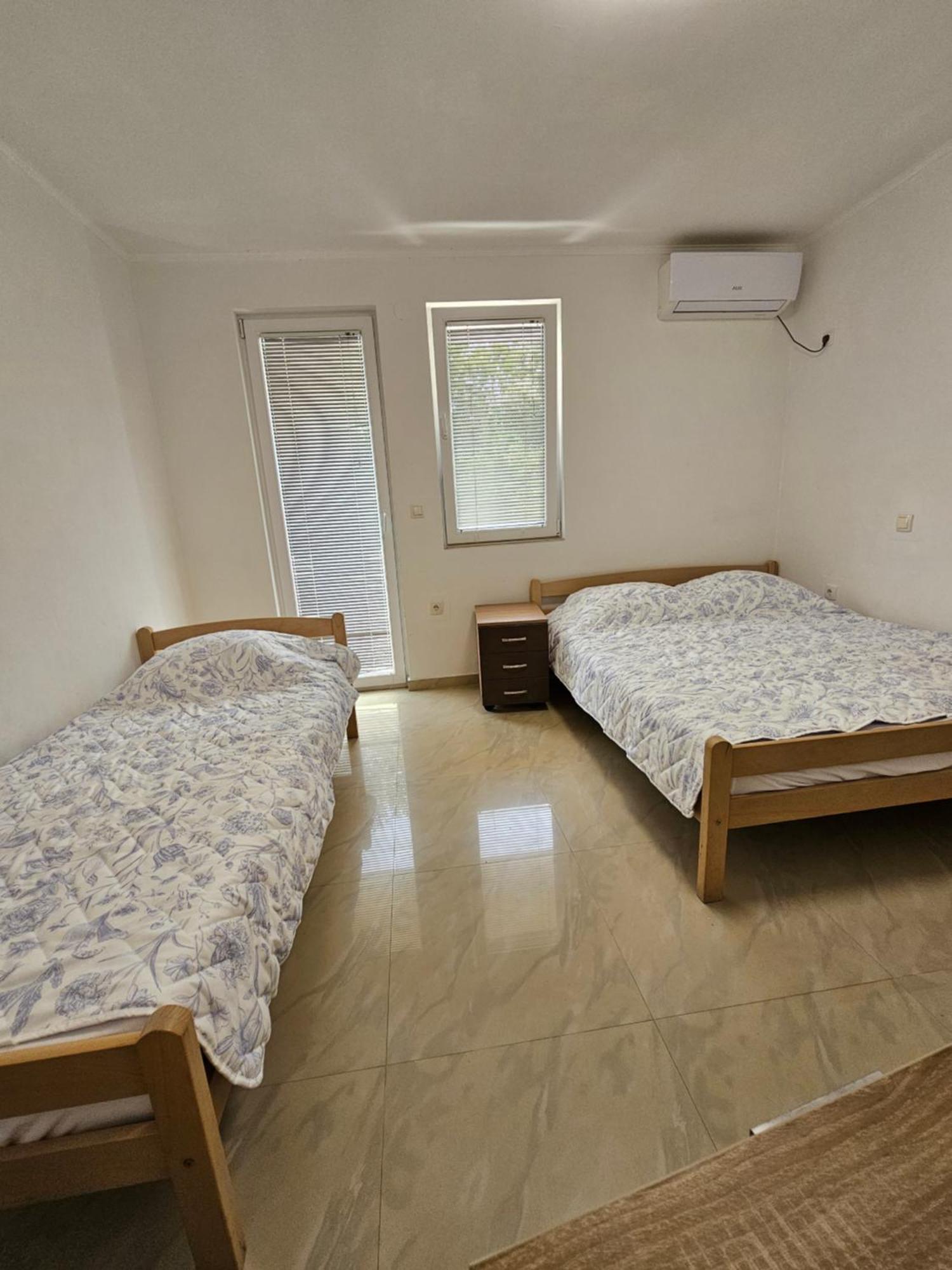Apartmani Vila Ebra Utjeha Exterior foto