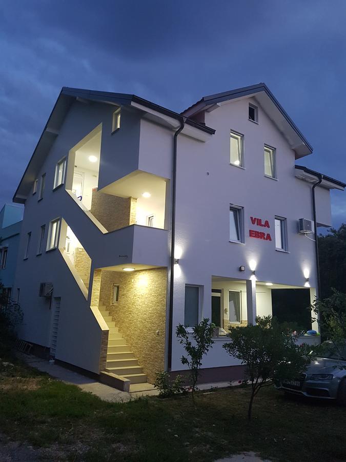 Apartmani Vila Ebra Utjeha Exterior foto